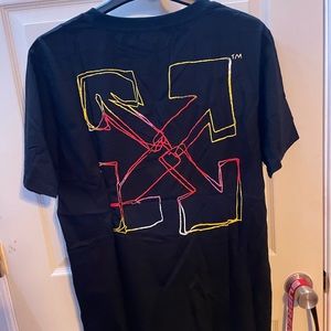 Off white t shirt